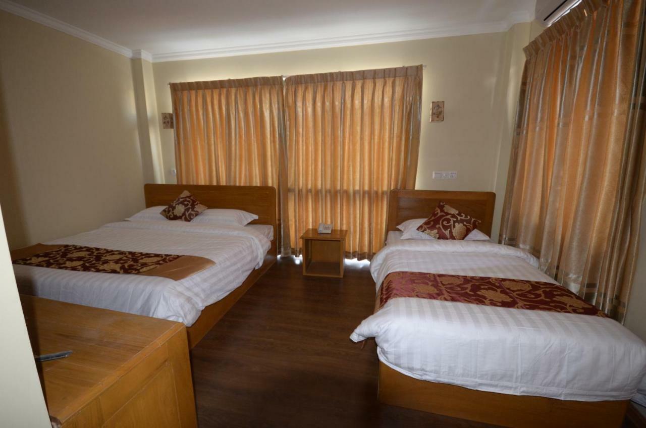 Inle Strand Hotel Nyaungshwe Township Exterior photo