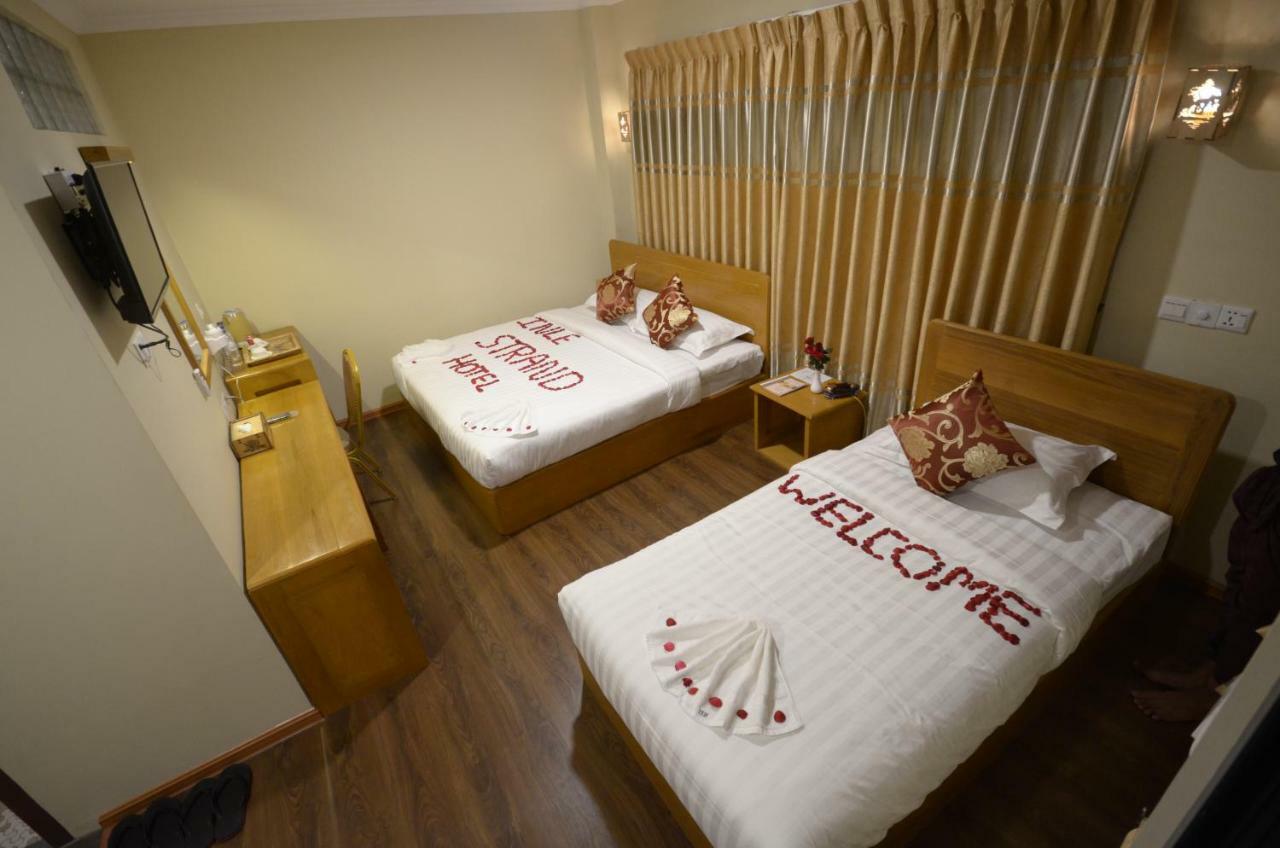 Inle Strand Hotel Nyaungshwe Township Exterior photo